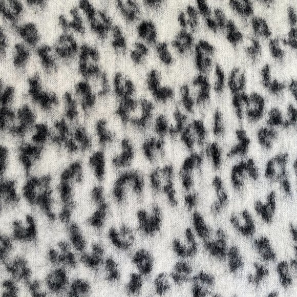 Ann Taylor Snow Leopard Print Wool Blend Skirt US6 - Picture 4 of 6